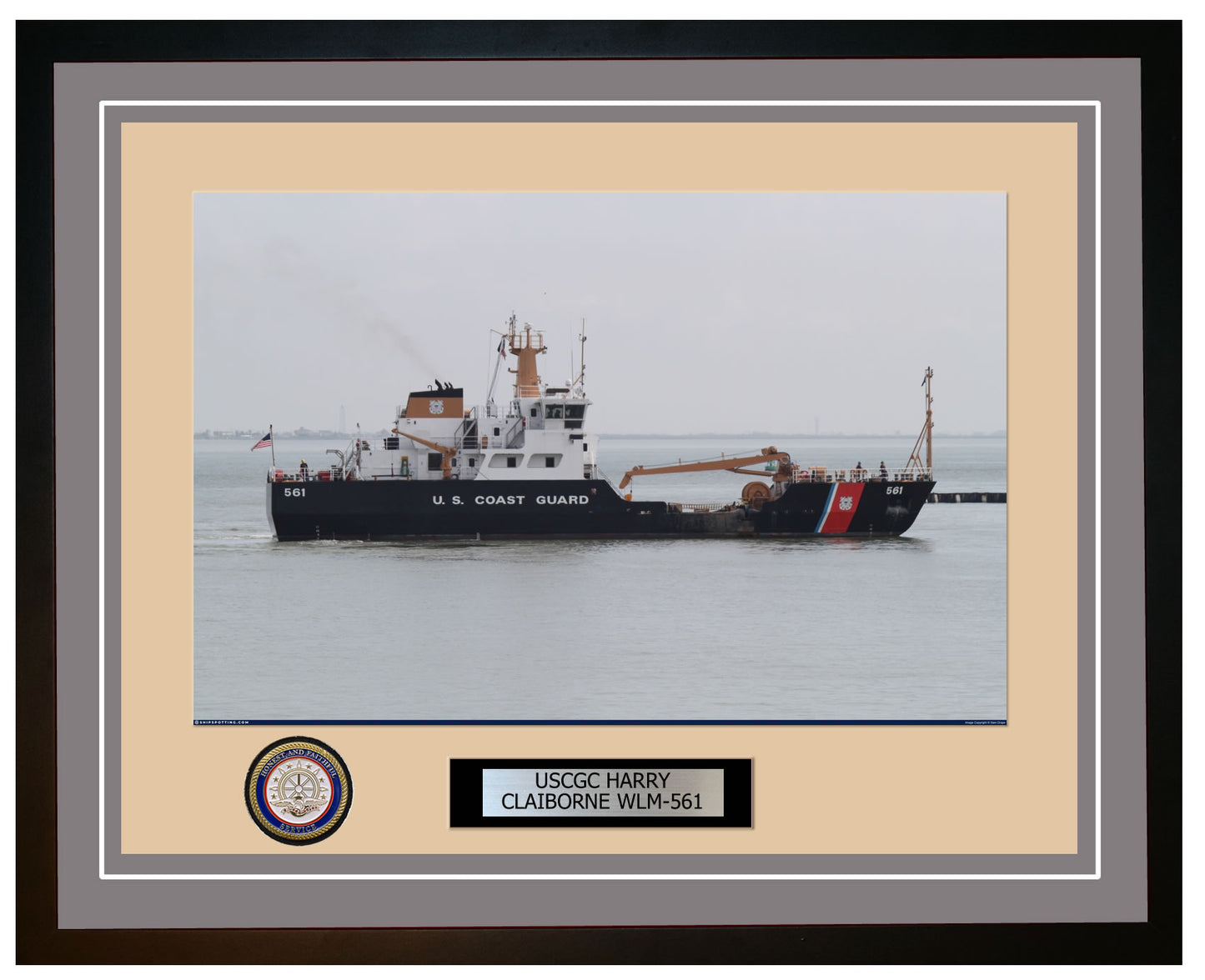 USCGC HARRY CLAIBORNE WLM 561 Framed Coast Guard Ship Photo Grey 200WLM561